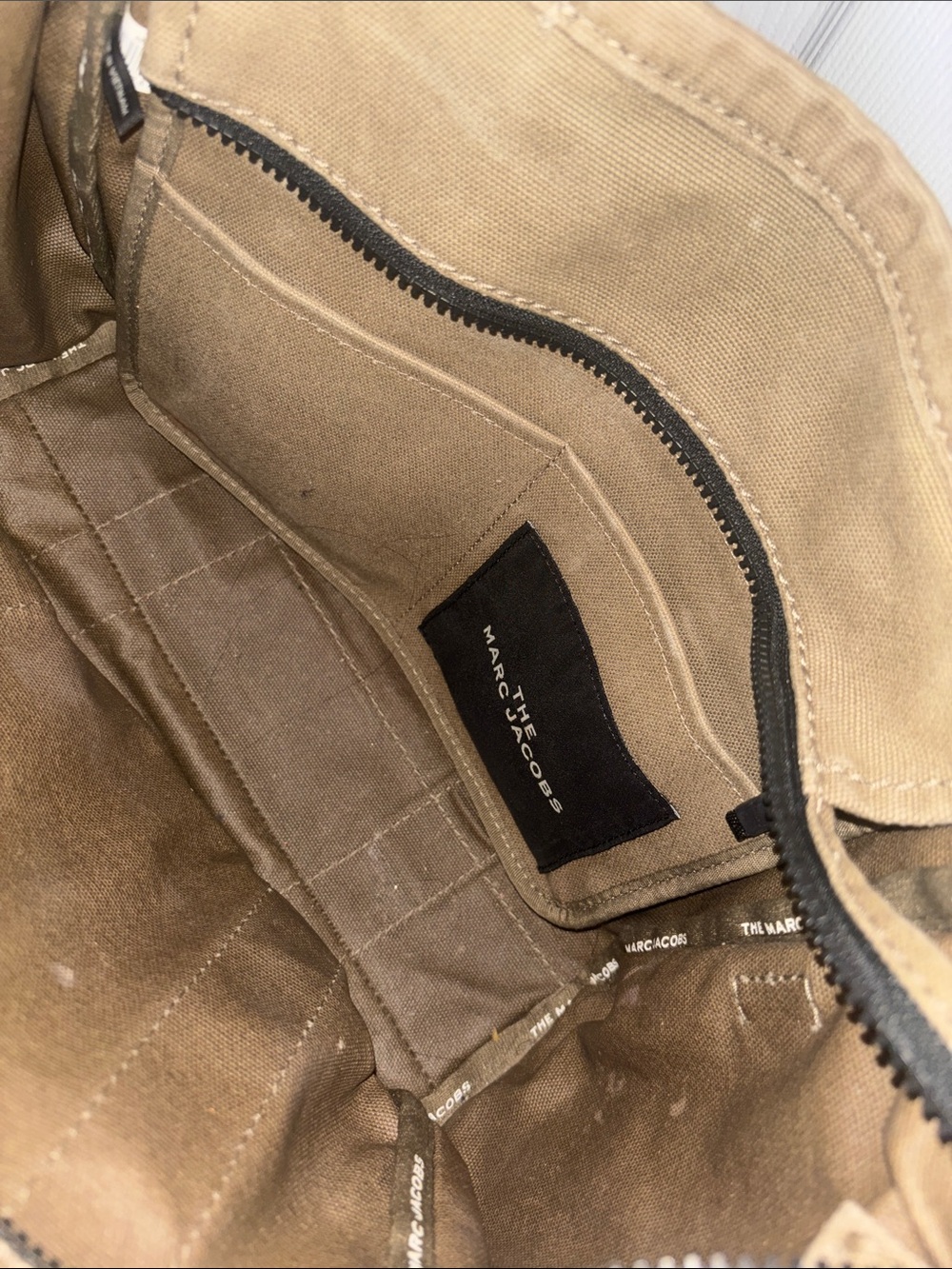 Marc Jacobs Tote Bag - Brown Canvas with White Logo - Picture 3 of 4
